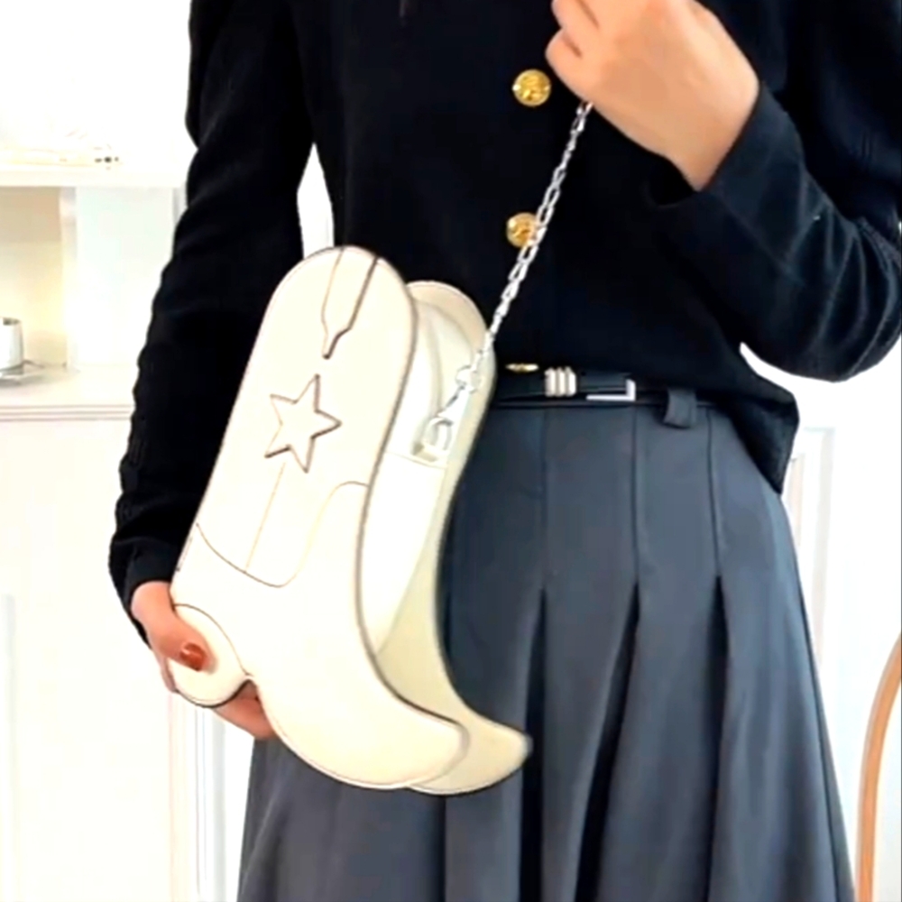 Cowgirl Boot Crossbody Bag BLACK👢 - Picture 10 of 17